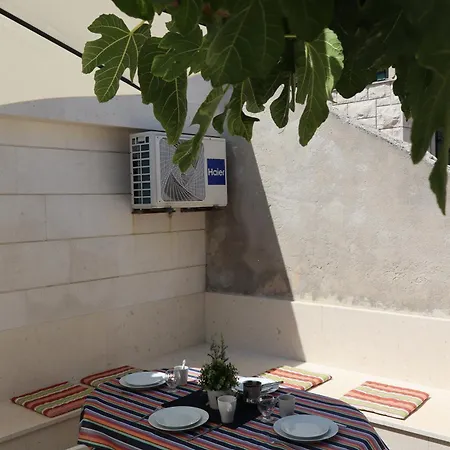 Apartmán Fig Tree Povlja (Brac)