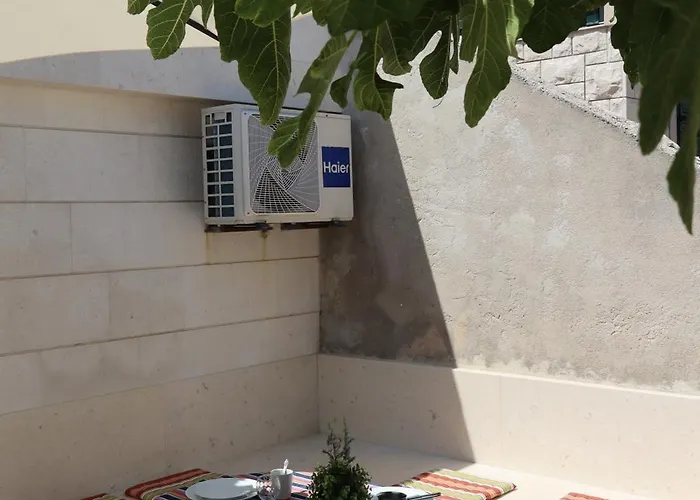 Lägenhet Fig Tree Povlja (Brac)