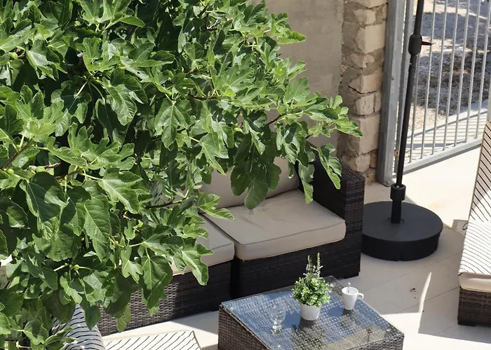 Fig Tree Apartman *