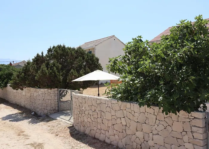 Lägenhet Fig Tree Povlja (Brac)